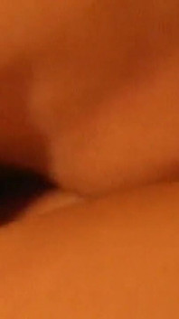 Blond MILF suger kuk innan djup penetration