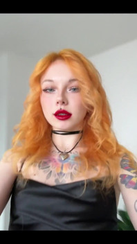 Clean Girl Style or Little Bitch? What Suits Me Better?