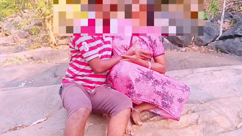 Telugu honey lips: Mẹ kế Ấn Độ và con riêng trong rừng lãng mạn làm...