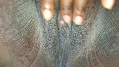 BMCs: Îmi plac masajele de la sclavul meu sexual, mă activează.