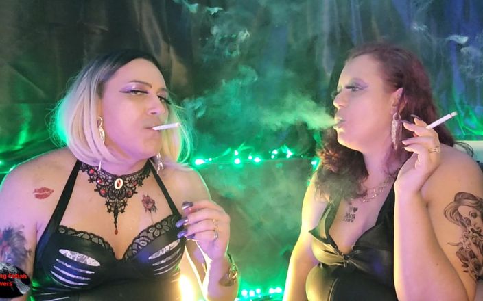 Smoking fetish lovers: Kouření polibky a rtěnky