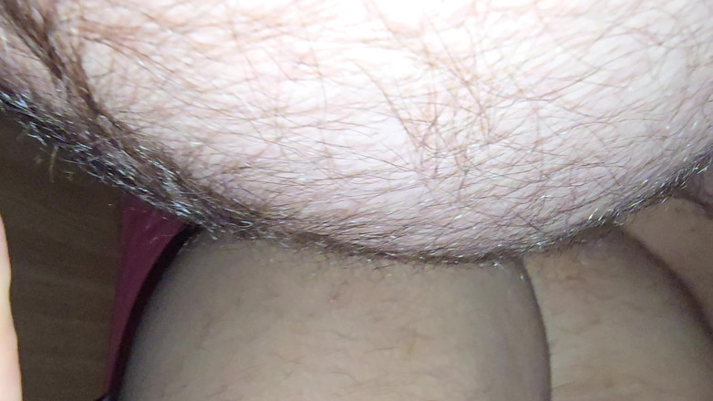 MrEGLD: Het jonge poesje van mijn student neuken