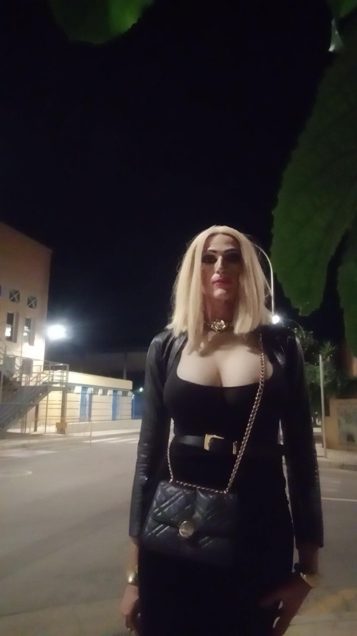 Tatiana Zorrita: Per strada