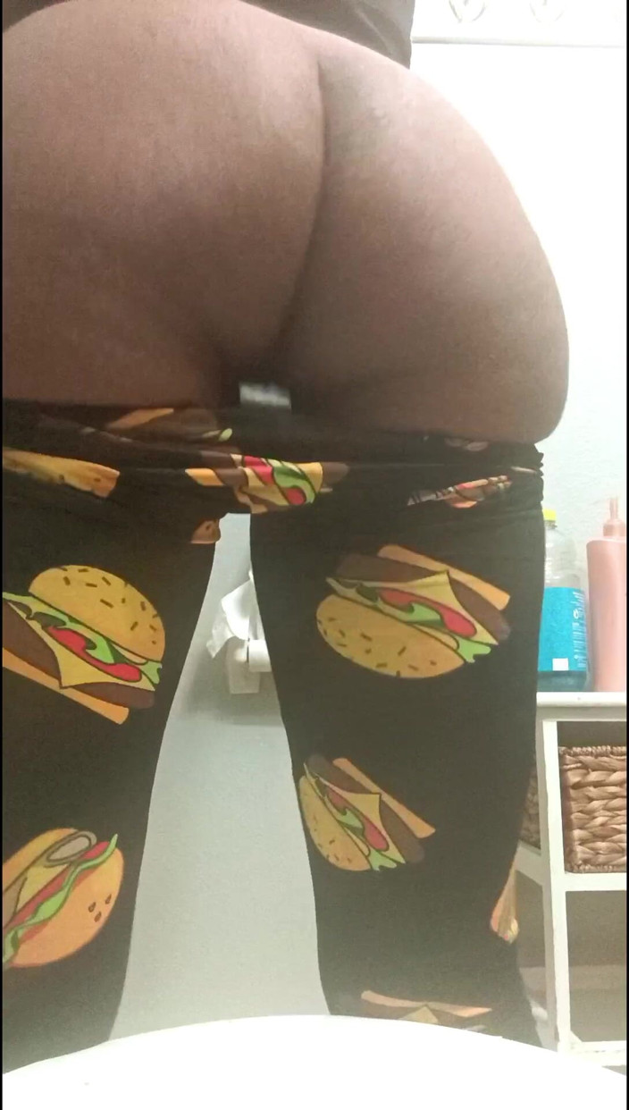Hot chocolate 233: Teen Sneaks to Show off Her Fat Ass