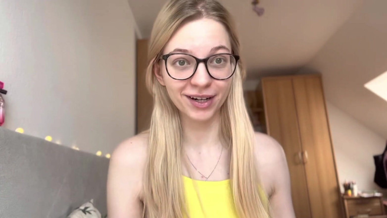 Goddess_Bella_Rae: My Opinion on Sissies