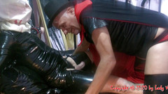 Domina Lady Vampira - SM Studio Femdom Empire: Otrok pro upíry - halloweenské speciální kousnutí 3