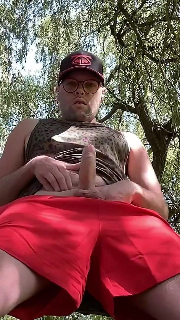 If You Go Down to the Wood Today You Might Be in for a Surprise (Buggiesmugglr)