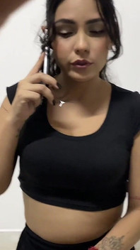 ALDATAN ÜVEY ANNE BANA PENISLE YARDIMCI OLUYOR!