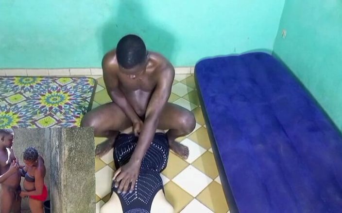 Pornsexlive: Masturbation by a Sex Doll