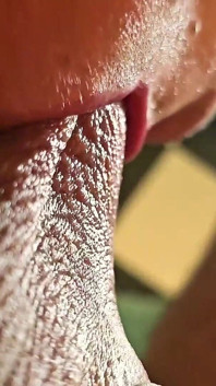Ball-full.mp4balls Sucking I Take Two Into My Mouths Lick e Boquete com Porra nos Meus Grandes Peitos