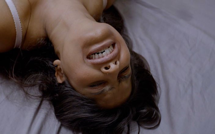 Raj00: Tight Pussy Indian MILF Porn Full HD