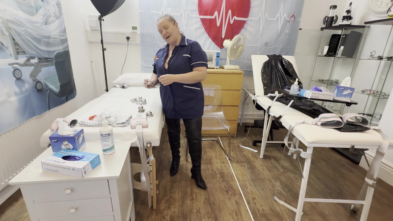 Aaexperiencesltd: Il maialino di satana visita la clinica del dolore per...