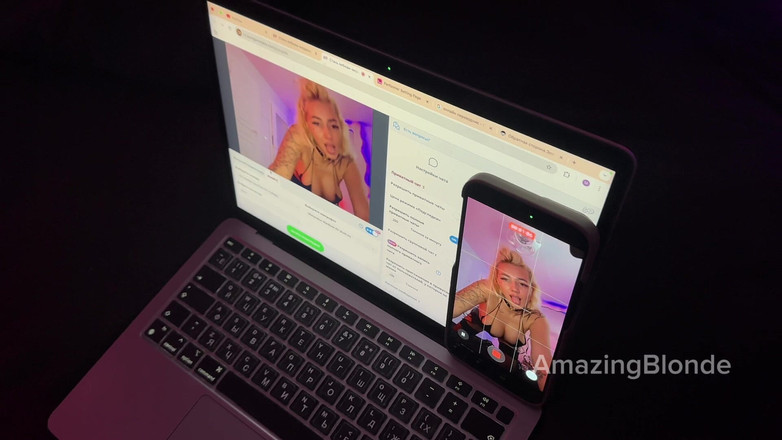 Amazing Blonde: Pelacur rambut pirang yang aduhai dientot di depan penonton di...