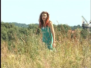 Dirty Teeny: Busty redhead teen lifting dress outdoors