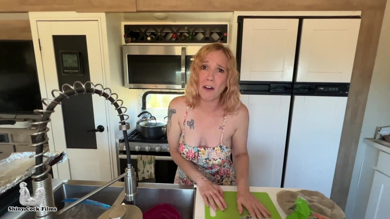 Jane Cane: Helping My Stepmom's Holiday Stress - Jane Cane, Shiny Cock Films