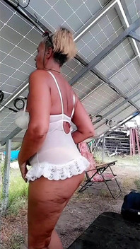 热辣家庭主妇 Lukerya