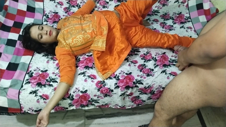 Indian Muslim Couple: Indický pár tajně touží po straně své manželky, kterou nejvíce...