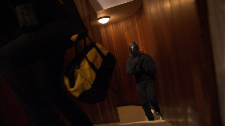 CBD Media: बड़े स्तनों वाली युवा सेक्सी काले बाल वाली गृहिणी की चूत खाया और शॉवर में चुदाई की