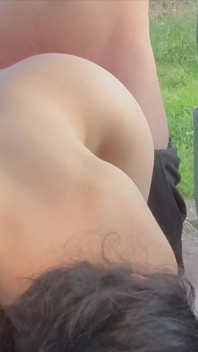 Di 18 Anni Implora per Il Sesso in Macchina, Scopa Come Una Troia