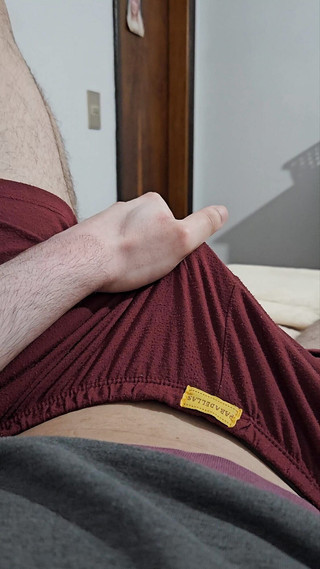 Lkdick8: Probudím se Super nadržená každý den, pomůžete mi? 2