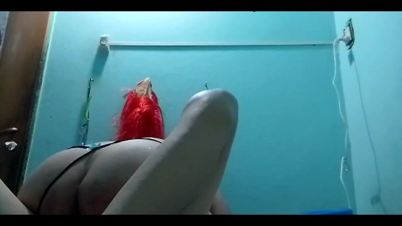 Fitcure1: Er lutscht mich und steigt auf mich