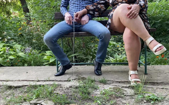 OurFetishLife: Stepmommy please let me pee for you