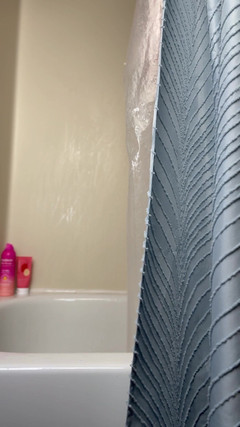 littleanda: Sprcha se mnou