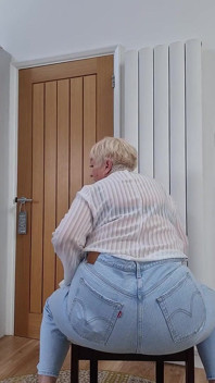 Custom Jeans....big Ass