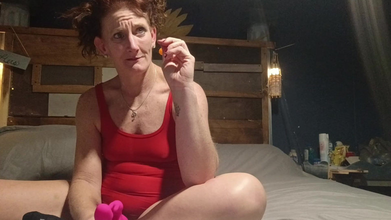 Longtoes45: Stiefvaters kleines geheimnis