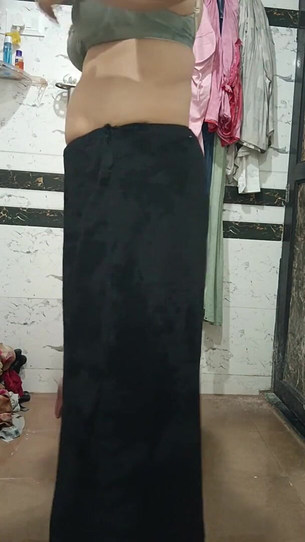 Priyahot77: Priya Bhabi Spectacol cu pizdă mare