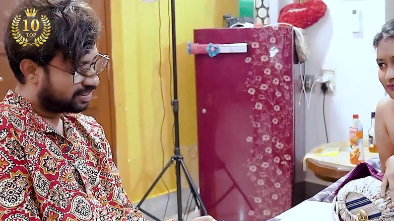 Top10: Bhabi jí moje sperma a ošukal její velký zadek zezadu