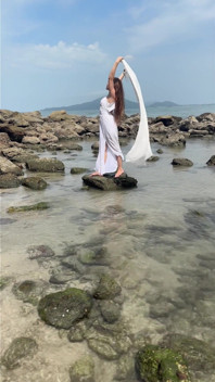 我在海滩上第一次约会时会穿什么，试穿娇小的红发杠杆套装 - 58