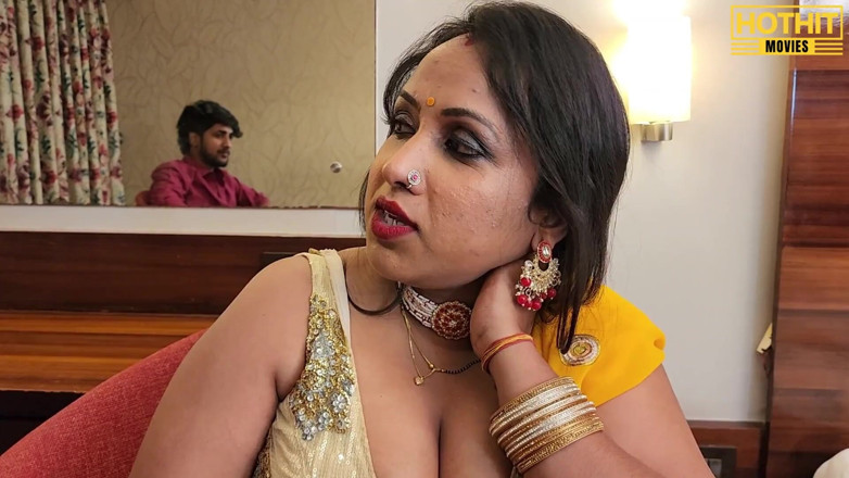 Hothit Movies: 십대 나이 인도 소년과 호텔에서 섹스하는 노부부 섹스