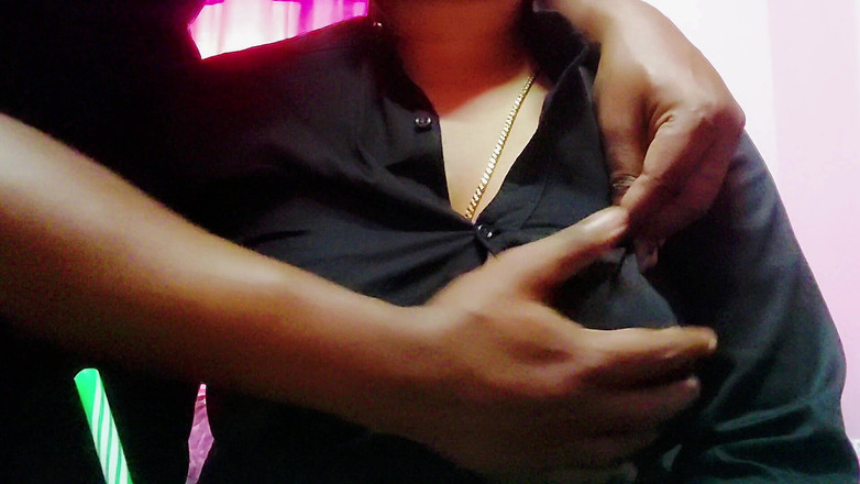Desi Mohini: Desi India sesso con il fidanzato nella camera d'albergo gode