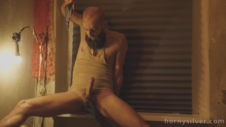 Jerking studs: gupt haath