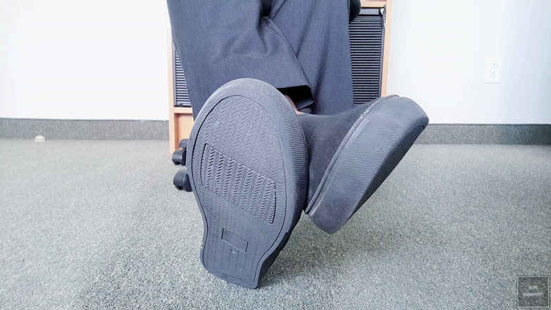 Soft Soleman: I Remove My Odorous Shoes (3) (2026)