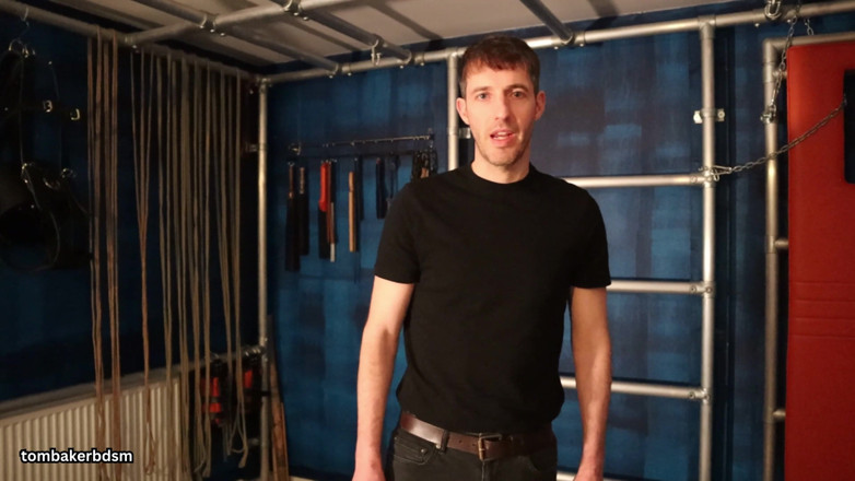 TomBakerBDSM: Pov - seks dehumanis dan paraded