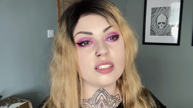 Miss Valentina: Sph curang dan dibuang