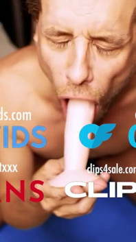 Gagging Mouthslut