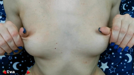 Eva Fleur: Massaging my small boobs