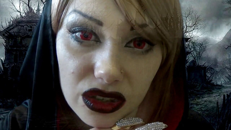 Goddess Misha Goldy: Werde von gefährlichem vampir dominiert