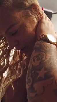 Tattooed Girl Pisses Directly Into Man's Mouth in the Shower