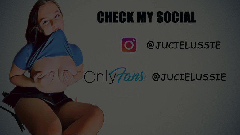 JuiceLussie: Awek panas melancap