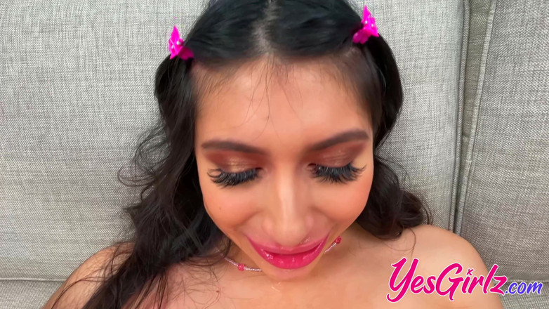 YesGirlz: लालची Penelope Woods हार्डकोर चुदाई करने से पहले आदमी को रिम्स करती है
