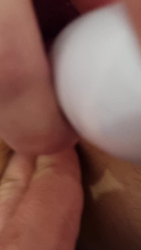 Juicydream - me follo el coño con el vibrador mientras él me toca el culo