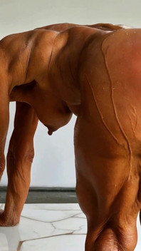 Anatomia zginania u starych kobiet