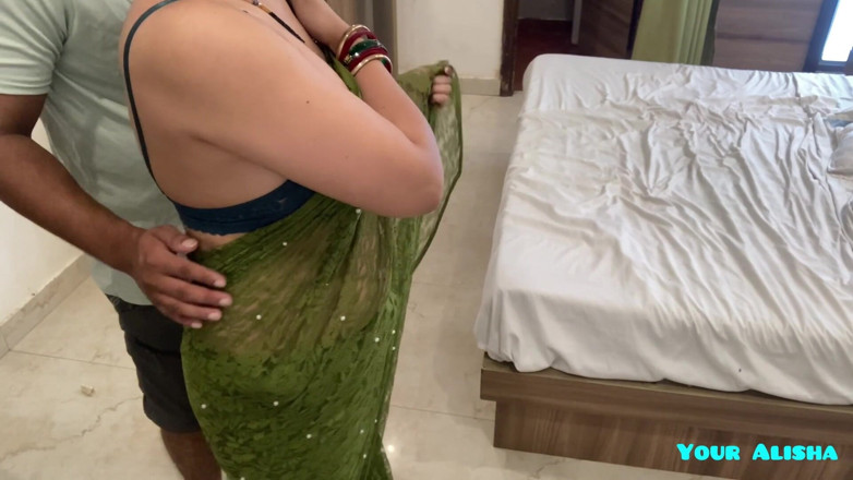 Your Alisha: Adik ipar sesat saya datang ke bilik saya dan mengongkek...