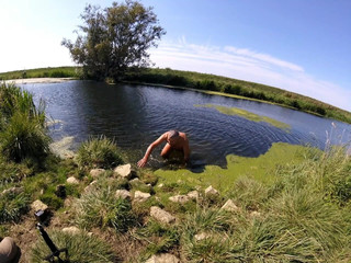 Andy: Bagian 2 walk 49