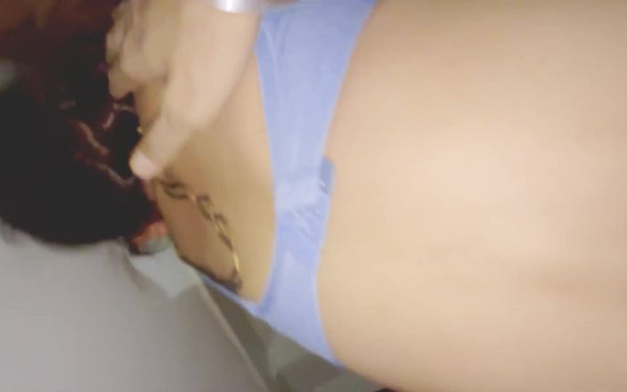 HornyBeauty96: Celá noc sex s mojí indickou sexy přítelkyní