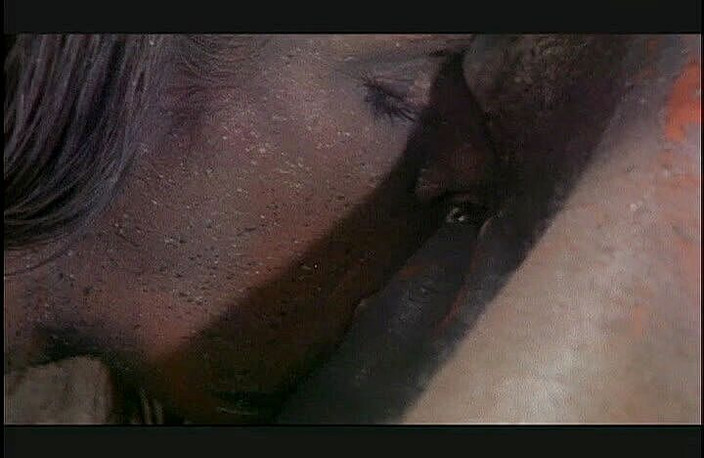 Cryptostudios: बार डांसर चुदाई से पहले बार कॉस्ट्यूमर का लंड चूसती है।